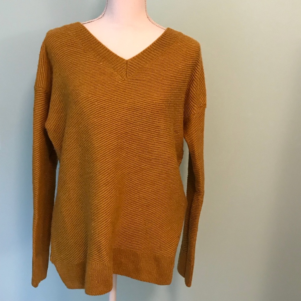 Mustard Yellow XL Ruff Hewn V Neck Sweater